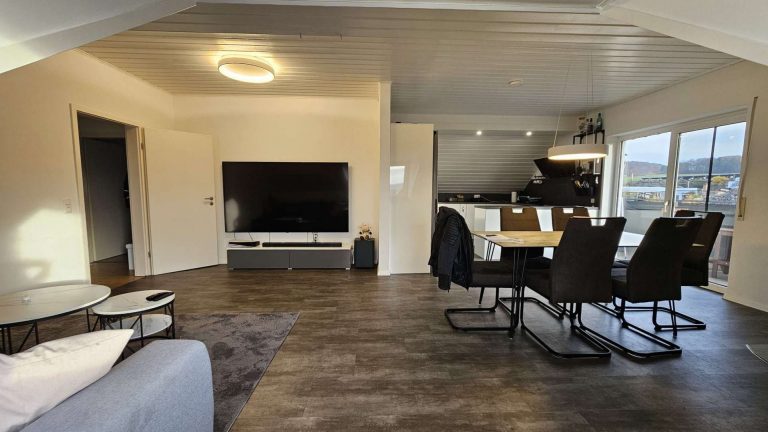 Offener Wohn-Essbereich